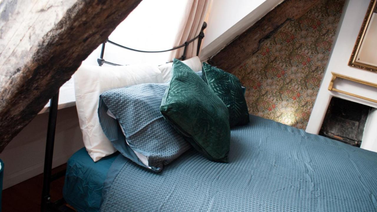 Little Pie In The Sky Bed & Breakfast Whitby Exterior photo